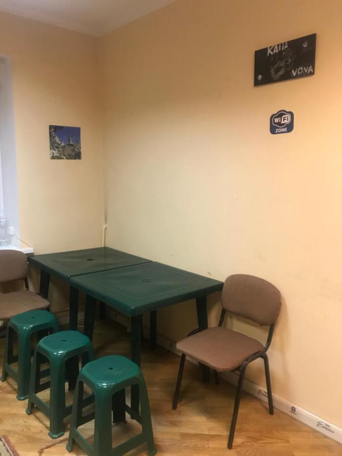 Ararat-Shulyavskaya Hostel Київ Екстер'єр фото